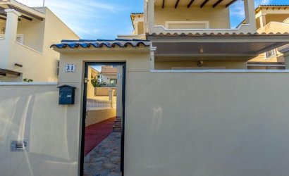 Resale - Villa -
Orihuela Costa - Costa Blanca