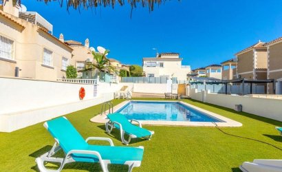 Resale - Villa -
Orihuela Costa - Costa Blanca
