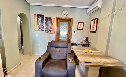 Reventa - Apartment -
Los Altos - Costa Blanca