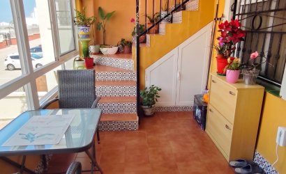 Reventa - Apartment -
Los Altos - Costa Blanca
