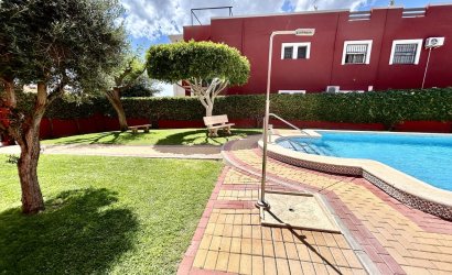 Reventa - Apartment -
Los Altos - Costa Blanca