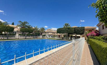 Herverkoop - Apartment -
Orihuela Costa - Costa Blanca