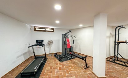 Herverkoop - Villa -
Campoamor - Costa Blanca
