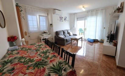 Reventa - Ático -
Torrevieja - Costa Blanca