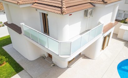 Reventa - Villa -
Orihuela Costa - Cabo Roig