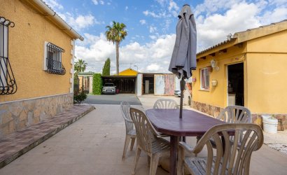Herverkoop - Villa -
Elche - Costa Blanca