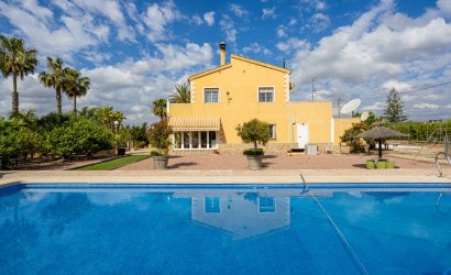 Herverkoop - Villa -
Elche - Costa Blanca