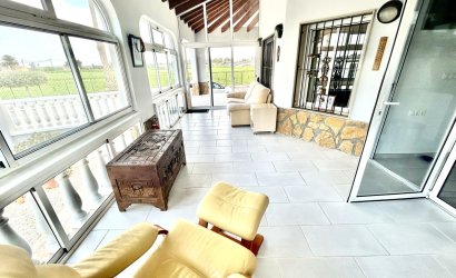 Reventa - Villa -
Catral - Costa Blanca