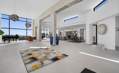 Reventa - Villa -
El Paraíso, Estepona - Costa del Sol
