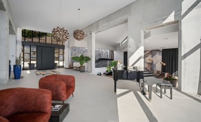 Reventa - Villa -
El Paraíso, Estepona - Costa del Sol