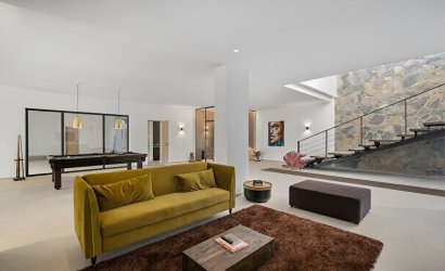 Reventa - Villa -
El Paraíso, Estepona - Costa del Sol