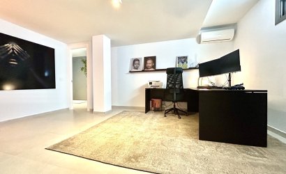 Reventa - Villa -
Las Filipinas - Inland