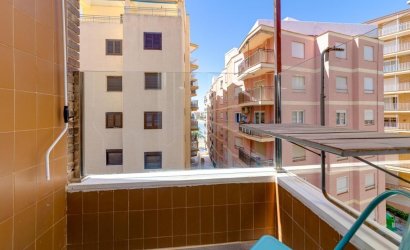 Resale - Apartment -
Torrevieja - Playa del Cura
