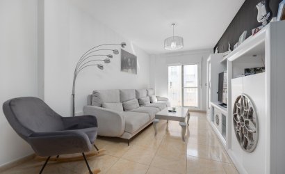 Revente - Apartment -
Torrevieja - Centro