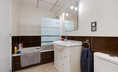 Revente - Apartment -
Torrevieja - Centro