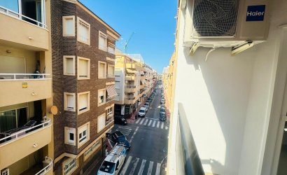 Resale - Apartment -
Torrevieja - Playa del Cura