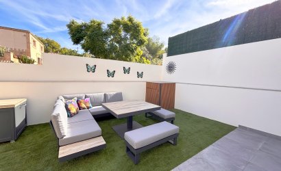 Reventa - Villa -
Villamartin - Costa Blanca