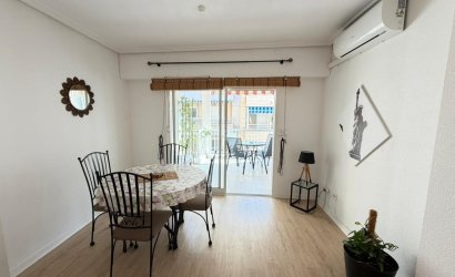 Resale - Apartment -
Torrevieja - Playa del Cura