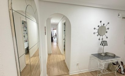 Resale - Apartment -
Torrevieja - Playa del Cura