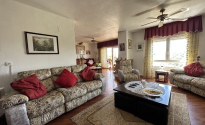 Herverkoop - Villa -
Villamartin - Costa Blanca