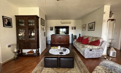 Herverkoop - Villa -
Villamartin - Costa Blanca