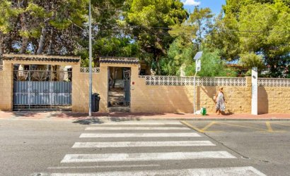 Herverkoop - Villa -
Torrevieja - Costa Blanca