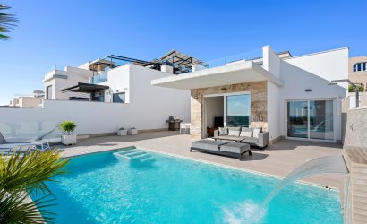Resale - Villa -
San Miguel de Salinas - Inland