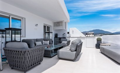 Revente - Apartment -
Marbella - Nueva Andalucía