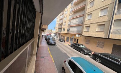 Herverkoop - Apartment -
Torrevieja - Playa del Cura