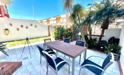 Herverkoop - Town House -
Torre de la Horadada - Costa Blanca