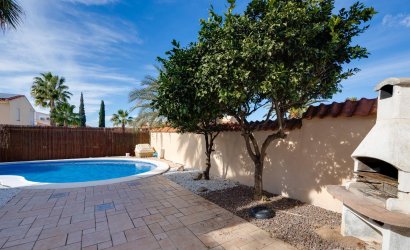 Herverkoop - Villa -
Torrevieja - La Siesta - El Salado - Torreta