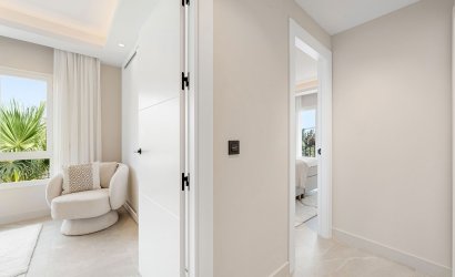 Revente - Apartment -
Marbella - Nueva Andalucía
