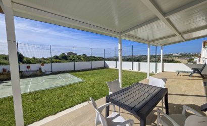 Herverkoop - Town House -
Casares Playa - Costa del Sol