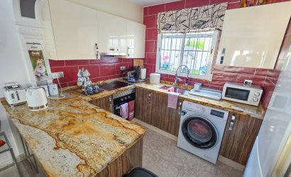 Herverkoop - Villa -
Villamartin - Costa Blanca