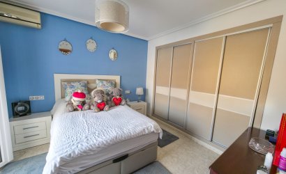 Herverkoop - Villa -
Villamartin - Costa Blanca