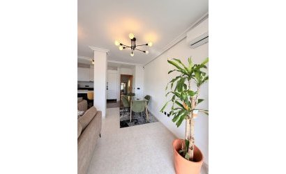 Herverkoop - Penthouse -
Torrevieja - Playa del Cura