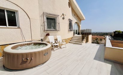 Resale - Villa -
San Miguel de Salinas - Inland