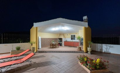 Herverkoop - Finca -
Orihuela - Inland