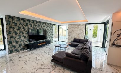 Resale - Villa -
Orihuela Costa - Costa Blanca