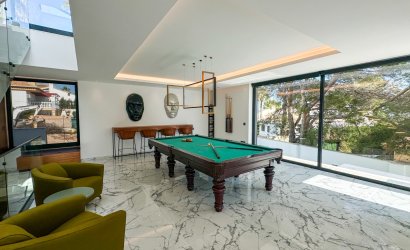 Resale - Villa -
Orihuela Costa - Costa Blanca