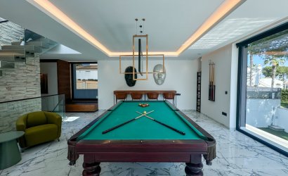 Resale - Villa -
Orihuela Costa - Costa Blanca