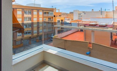 Herverkoop - Apartment -
Torrevieja - Playa del Cura