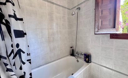 Revente - Villa -
Orihuela Costa - Costa Blanca