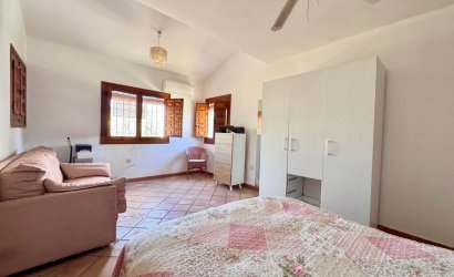 Revente - Villa -
Orihuela Costa - Costa Blanca