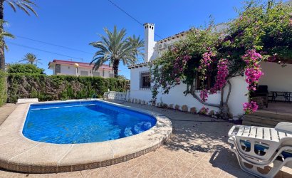 Revente - Villa -
Orihuela Costa - Costa Blanca