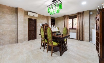 Resale - Villa -
Orihuela Costa - Costa Blanca