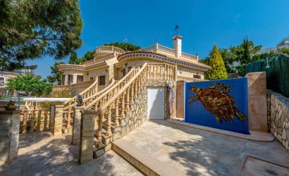 Resale - Villa -
Orihuela Costa - Costa Blanca
