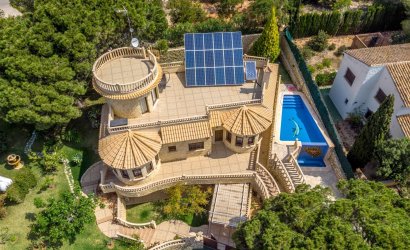 Resale - Villa -
Orihuela Costa - Costa Blanca