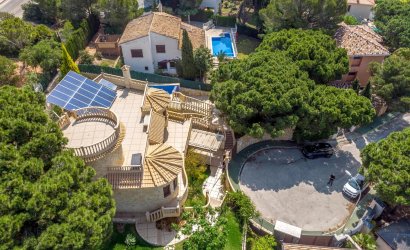 Resale - Villa -
Orihuela Costa - Costa Blanca