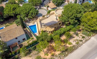 Resale - Villa -
Orihuela Costa - Costa Blanca